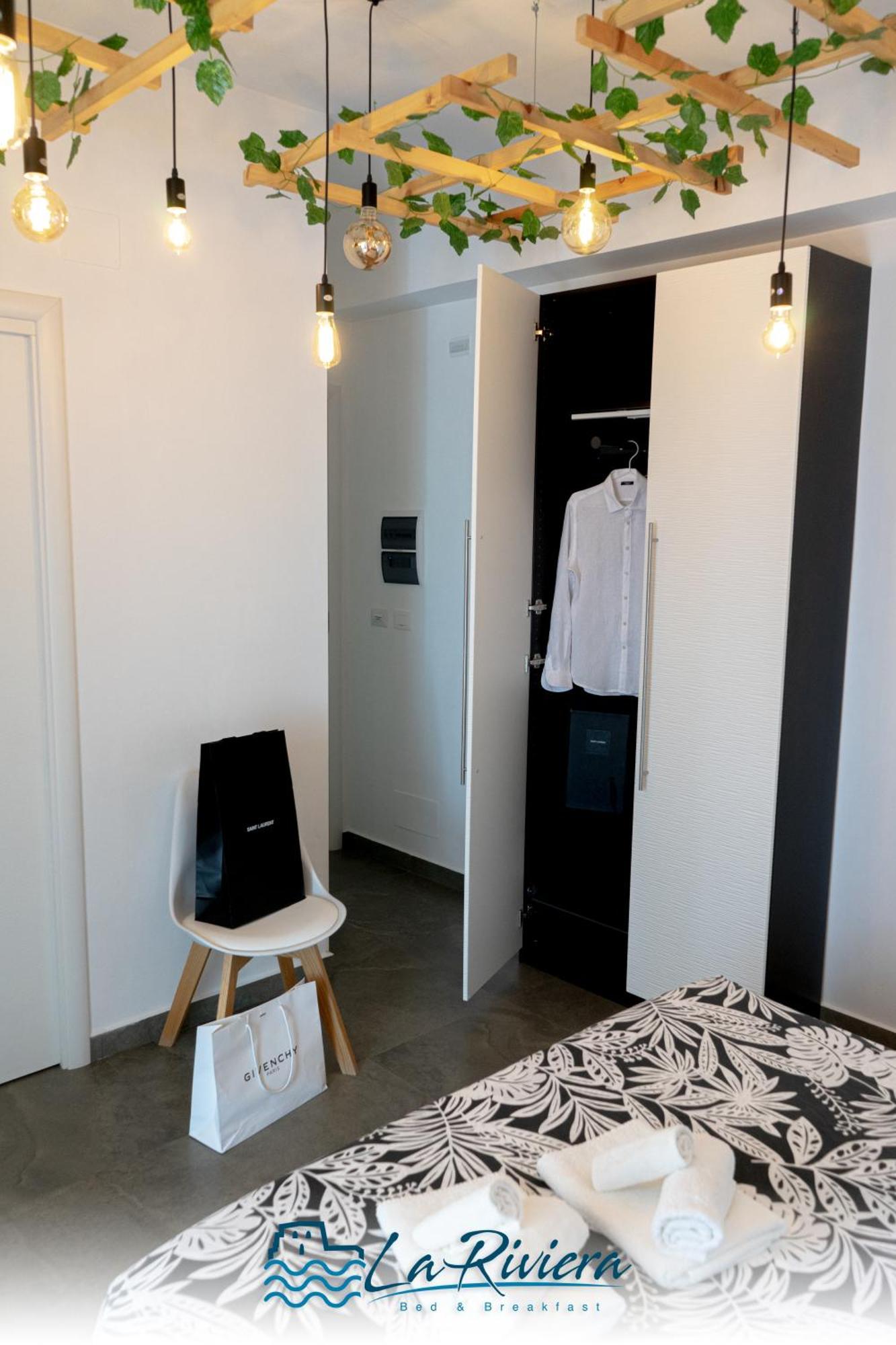 스칼레아 La Riviera B&B 외부 사진